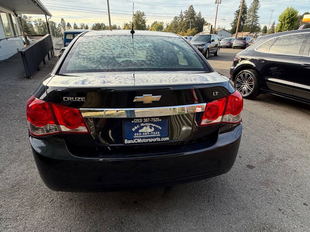 Used 2012 Chevrolet Cruze LT FWD image 24