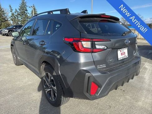 Used 2024 Subaru Crosstrek 2.0i Premium w/ Crosstrek Mirror Package image 5