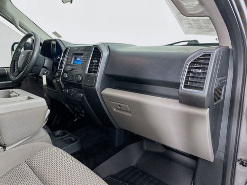 Used 2016 Ford F150 XLT image 26