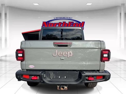 Used 2020 Jeep Gladiator Rubicon AWD/4WD image 4