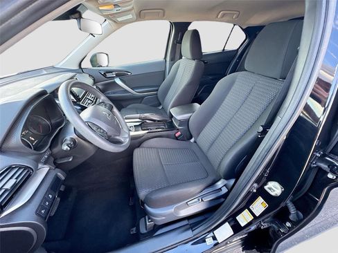 Used 2023 Mitsubishi Eclipse Cross ES image 2