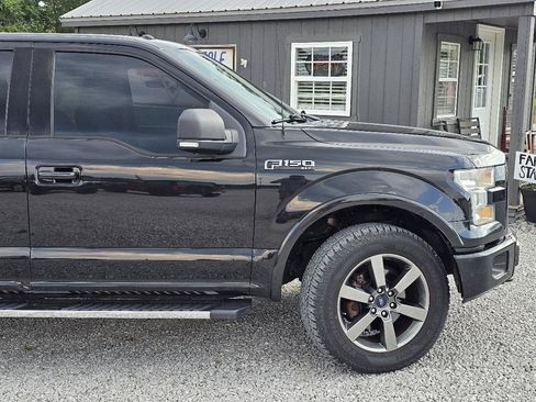 Used 2015 Ford F150 XLT w/ Equipment Group 302A Luxury AWD/4WD image 10