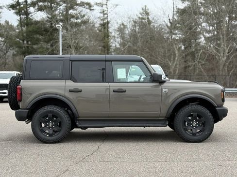 New 2025 Ford Bronco Big Bend image 3