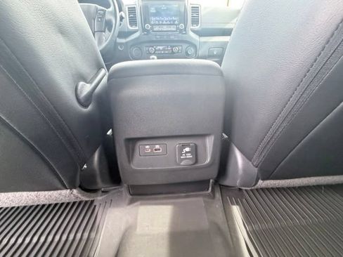 Certified 2024 Nissan Frontier SL w/ Technology Package RWD image 28