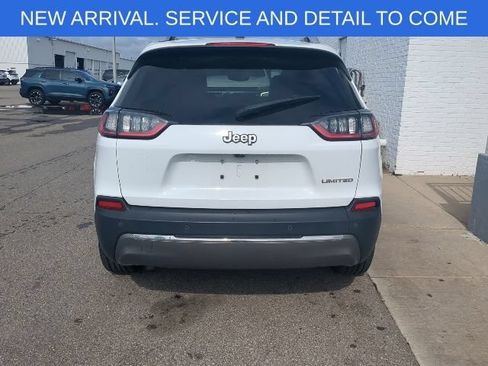 Used 2019 Jeep Cherokee Limited FWD image 5
