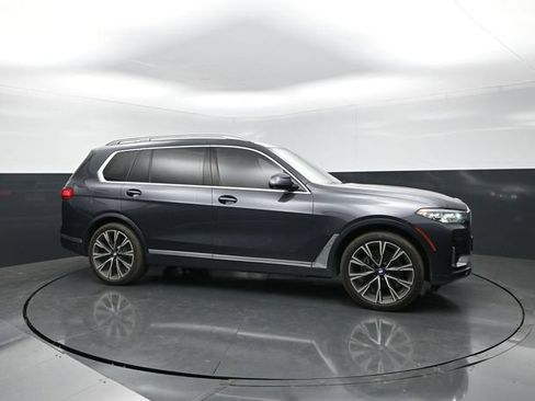 Used 2020 BMW X7 xDrive40i w/ Premium Package AWD/4WD image 6