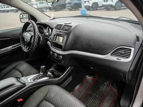Used 2012 Dodge Journey SXT w/ Popular Equipment Group FWD image 25