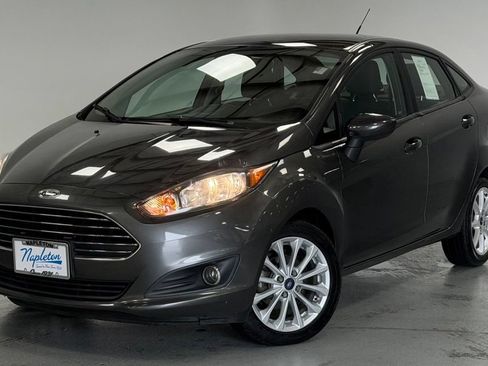 Used 2019 Ford Fiesta SE w/ Equipment Group 201A FWD image 1