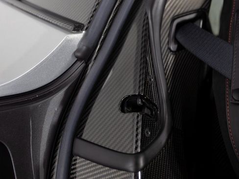 Used 2014 McLaren P1 image 50