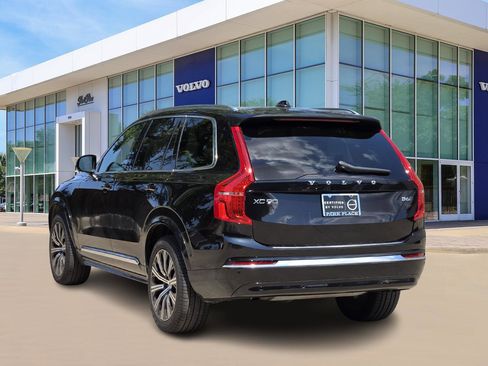 Used 2025 Volvo XC90 B6 Plus w/ Protection Package Premier image 4