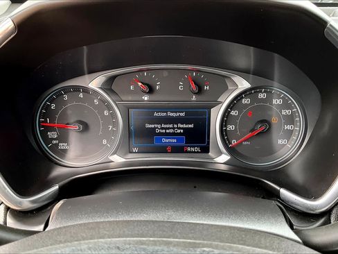 Used 2019 Chevrolet Equinox LT w/ LPO, Cargo Package FWD image 24