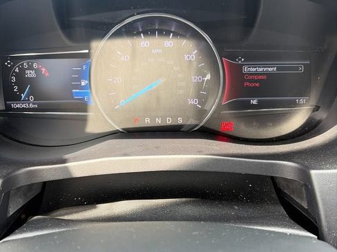 Used 2019 Ford Explorer XLT w/ Equipment Group 201A FWD image 6