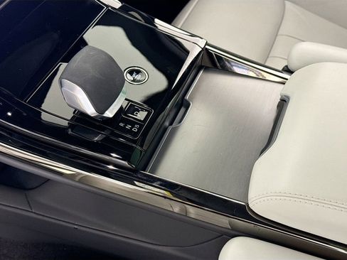 Used 2024 Land Rover Range Rover Sport SE AWD/4WD image 21