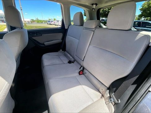 Used 2016 Subaru Forester 2.5i Premium AWD/4WD image 32