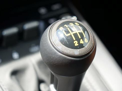 Used 2025 Porsche 911 GT3 RWD image 36