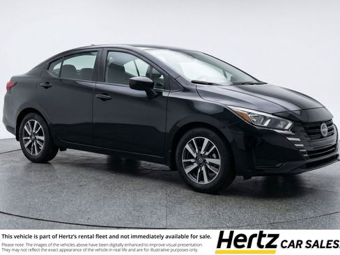 Used 2025 Nissan Versa SV FWD image 1