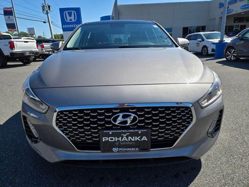 Used 2020 Hyundai Elantra GT w/ Style Package 02 FWD image 2