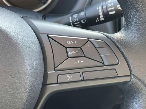 Certified 2025 Nissan Kicks Play S image 20