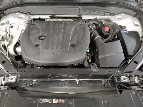 Used 2022 Volvo XC60 B5 Inscription w/ Advanced Package image 28