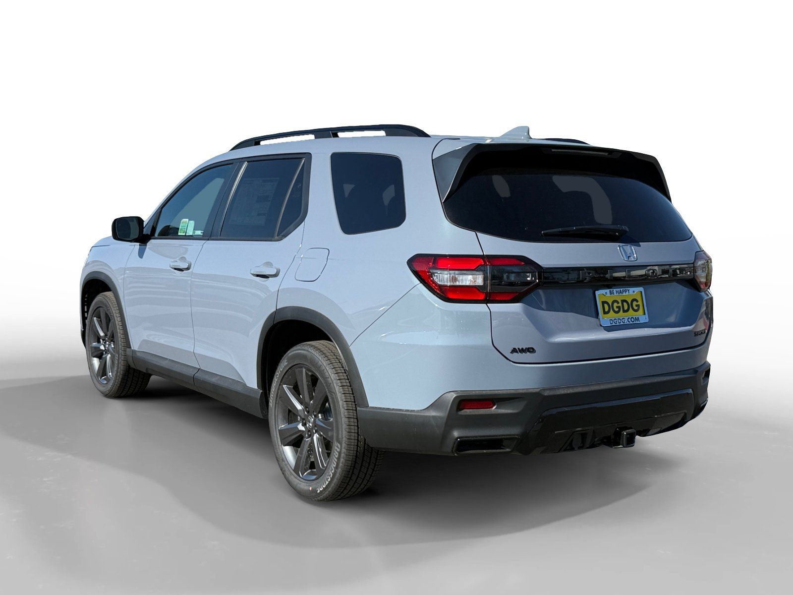 New 2026 Honda Pilot Sport image 3