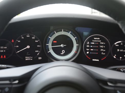 Certified 2022 Porsche 911 Carrera S RWD image 20