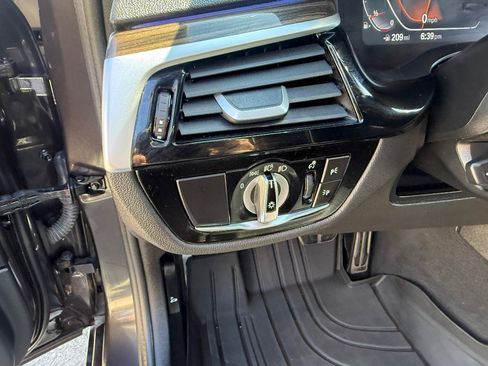 Used 2023 BMW 530i w/ M Sport Package image 21