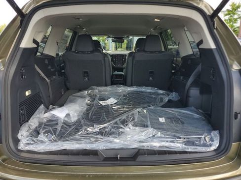 New 2026 Subaru Ascent Premium w/ Popular Package #2 AWD/4WD image 9