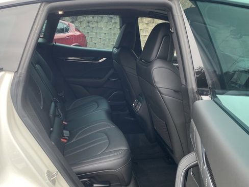 Used 2021 Maserati Levante S GranSport image 44