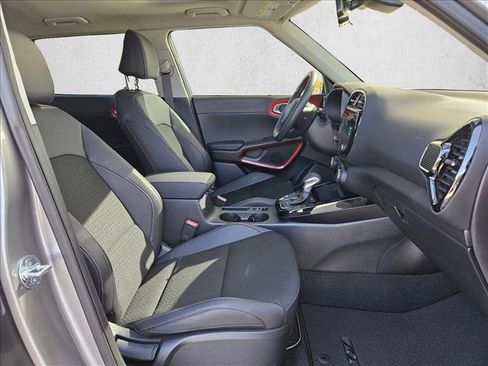 Used 2025 Kia Soul GT-Line w/ GT-Line Technology Package image 22