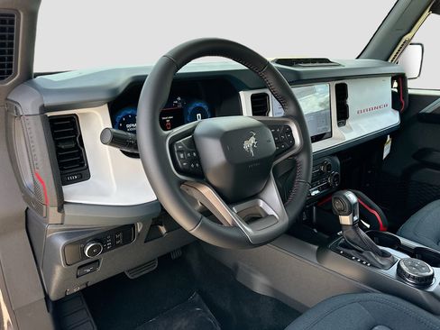 New 2026 Ford Bronco Heritage Edition AWD/4WD image 6
