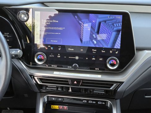 Used 2025 Lexus TX 350 AWD w/ Technology Package image 32