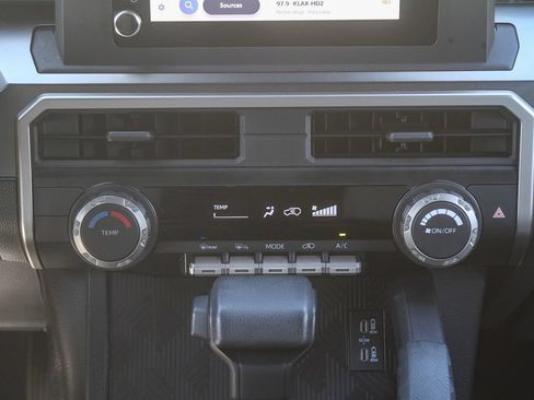 Used 2026 Toyota 4Runner SR5 AWD/4WD image 10