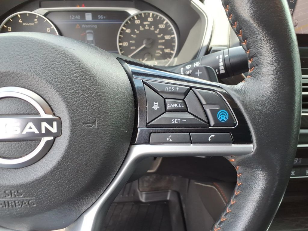 Used 2023 Nissan Altima 2.5 SR AWD/4WD image 33