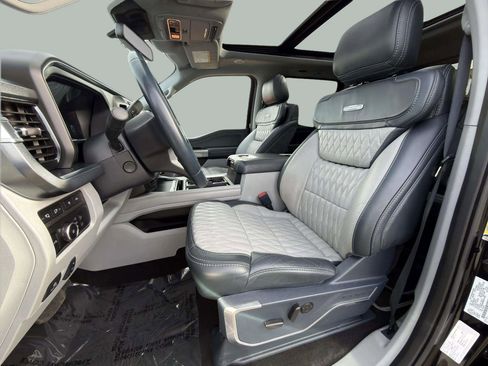 Used 2024 Ford F450 Limited w/ FX4 Off-Road Package image 16