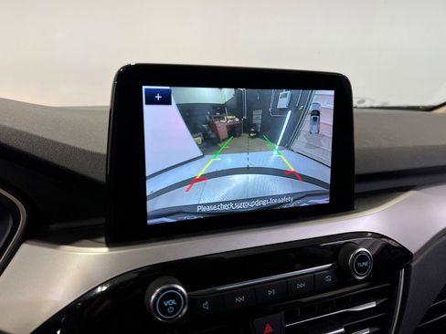 Used 2020 Ford Escape SEL image 36