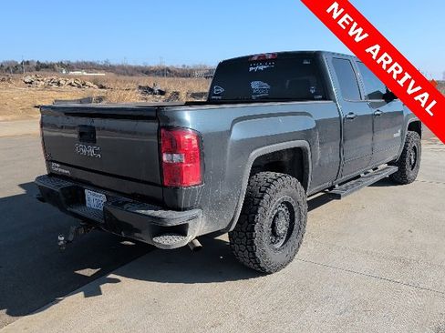 Used 2017 GMC Sierra 1500 Base image 3
