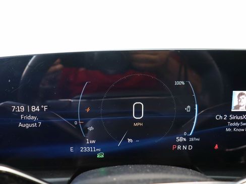 Used 2024 Cadillac Lyriq Tech RWD image 10