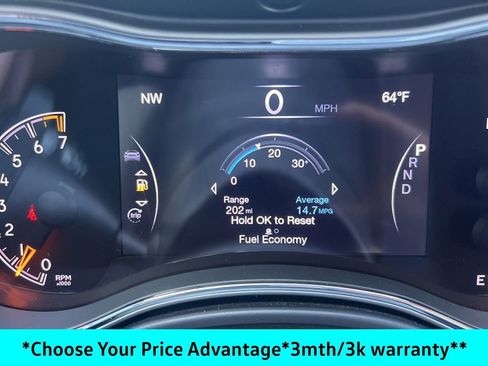 Certified 2017 Jeep Grand Cherokee Altitude image 44