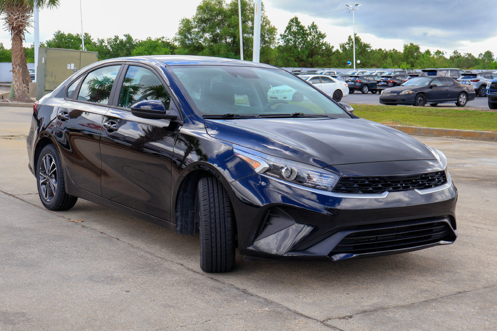 Used 2024 Kia Forte LXS FWD image 24
