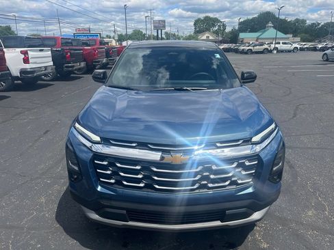 New 2026 Chevrolet Equinox LT w/ Convenience Package II FWD image 11