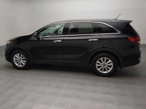Used 2020 Kia Sorento L FWD image 3