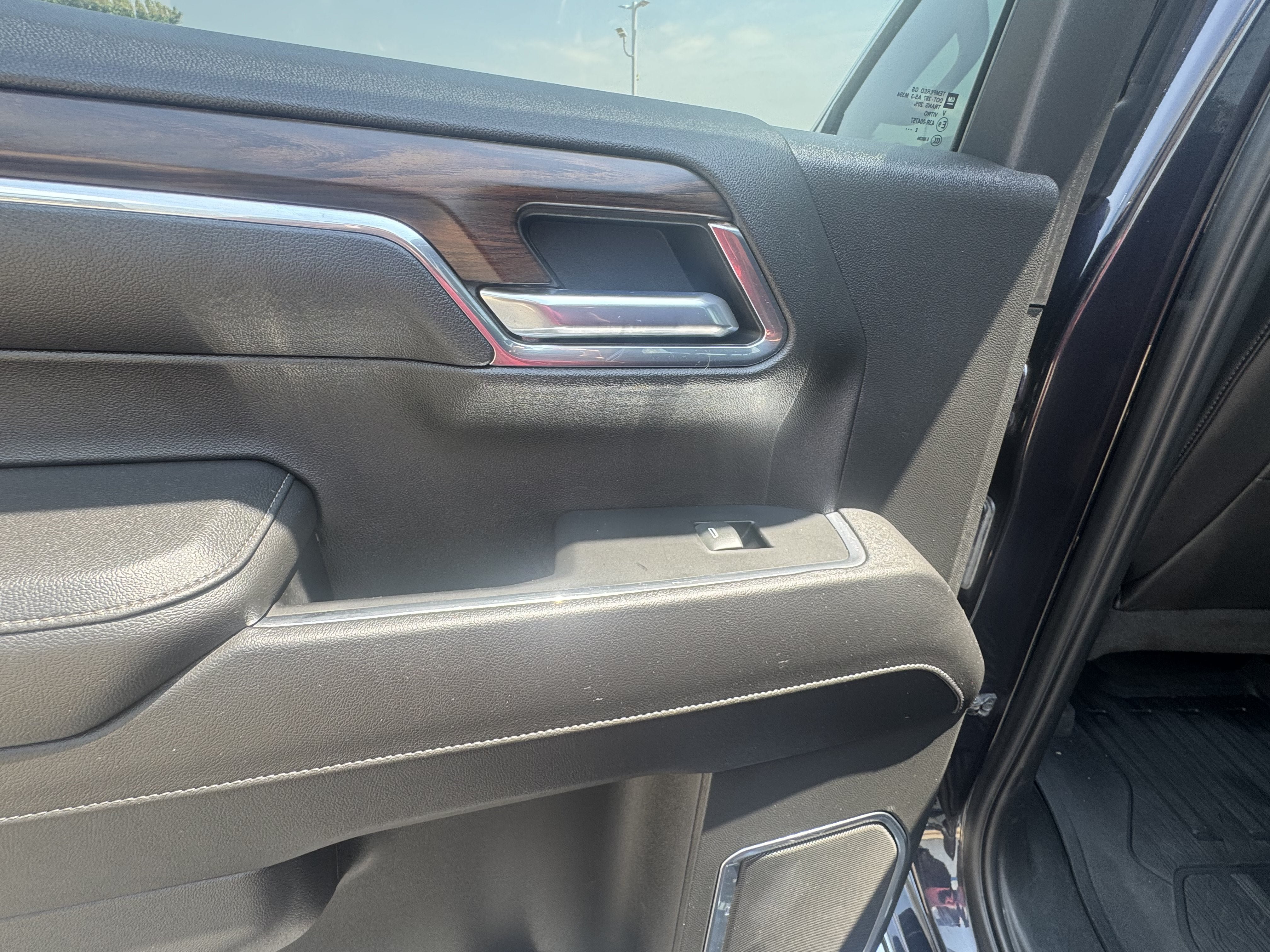 Used 2023 GMC Sierra 1500 SLT w/ SLT Premium Package AWD/4WD image 12