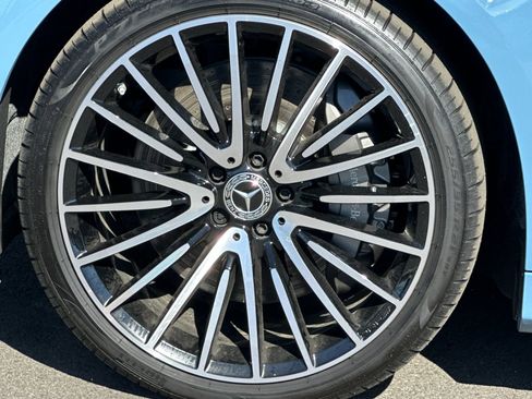 Certified 2024 Mercedes-Benz S 580 4MATIC Sedan image 33