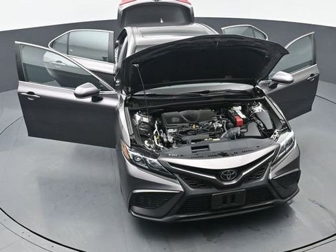 Used 2023 Toyota Camry SE w/ Cold Weather Package image 53
