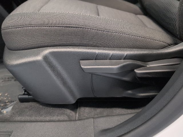 New 2026 Chevrolet Equinox LT w/ LPO, Floor Liner Package FWD image 13