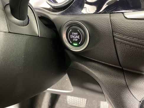 Used 2021 Buick Encore GX Preferred w/ Cold Weather Comfort Package image 20