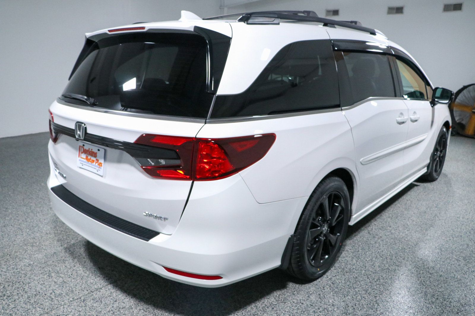 Used 2024 Honda Odyssey Sport image 7
