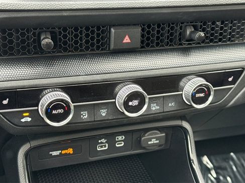 Certified 2023 Honda CR-V EX image 25