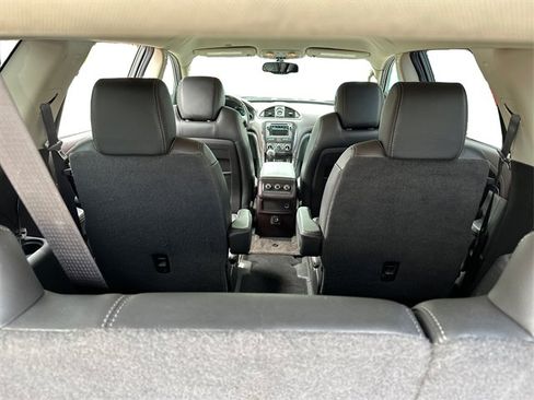 Used 2017 Buick Enclave Leather AWD/4WD image 46
