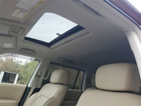 Used 2021 Nissan Armada Platinum w/ Captain's Chairs Package image 14